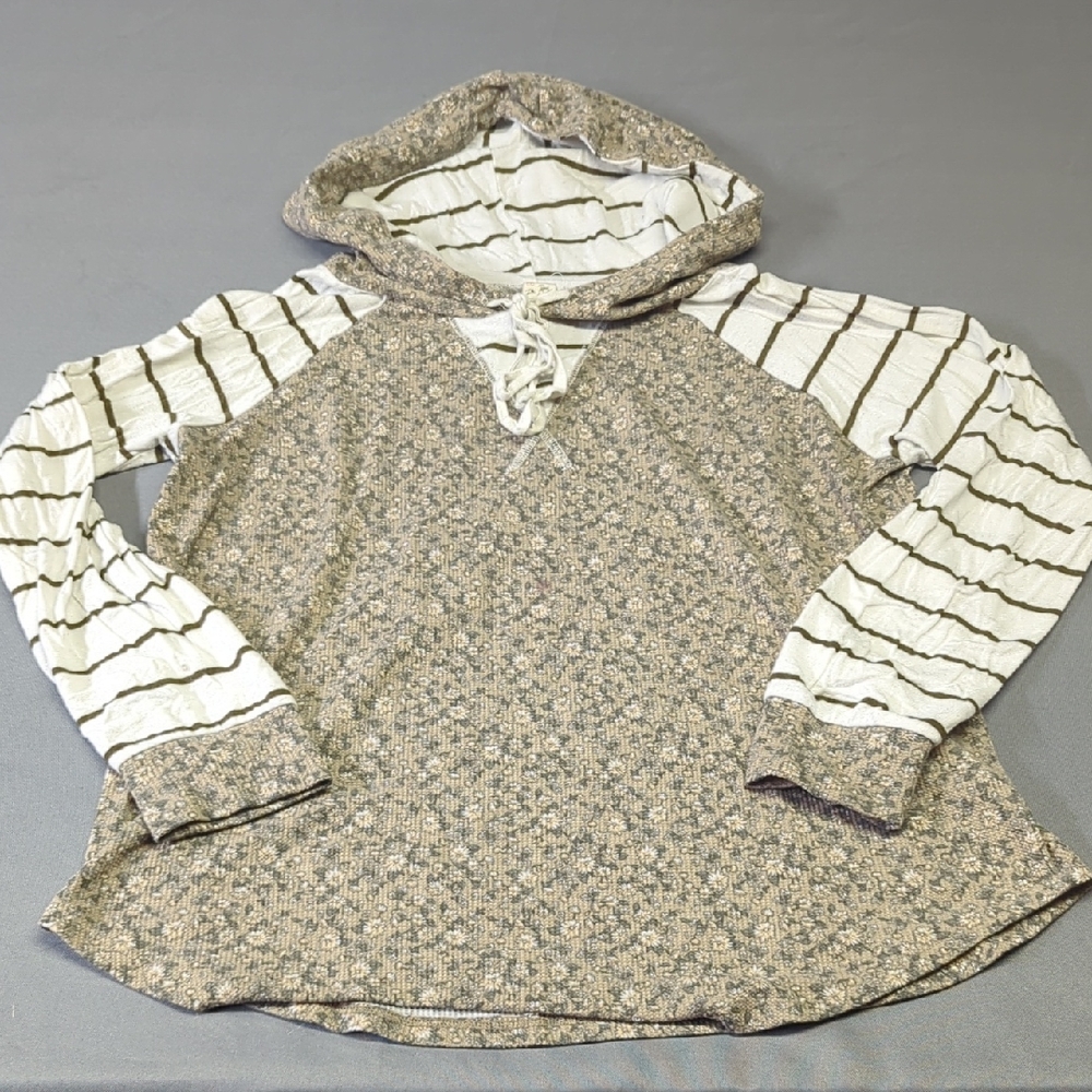 7th Ray Brown and Cream Patterned Hoodie